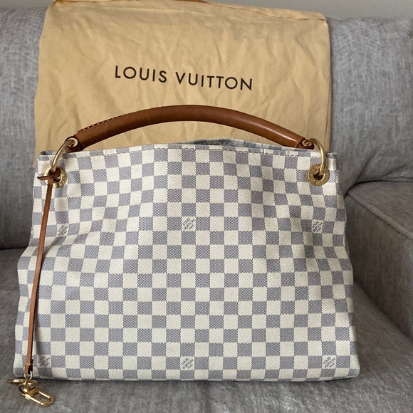 Handbags - Pre loved Louie Vuitton Damier Azur Artsy MM Tote. Great bag!